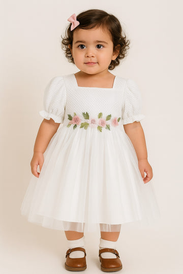 WElegant White Tulle Party Dress for Girls – Puff Sleeve Smocked Bodice with Floral Embroidery