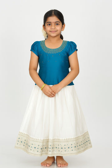 Elegant Teal and Cream Ethnic Lehenga Set for Girls – Embroidered Neck Top with Designer Border Skirt – Traditional Festive Wear