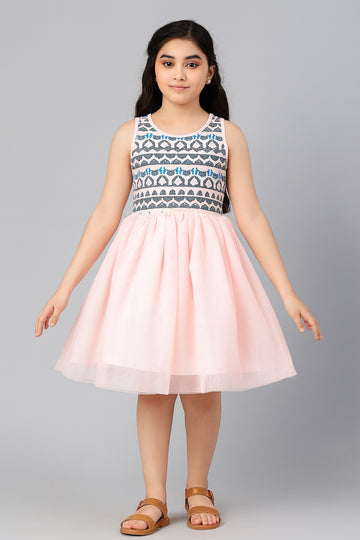 Beautiful Pink Applique Knee Length Dress